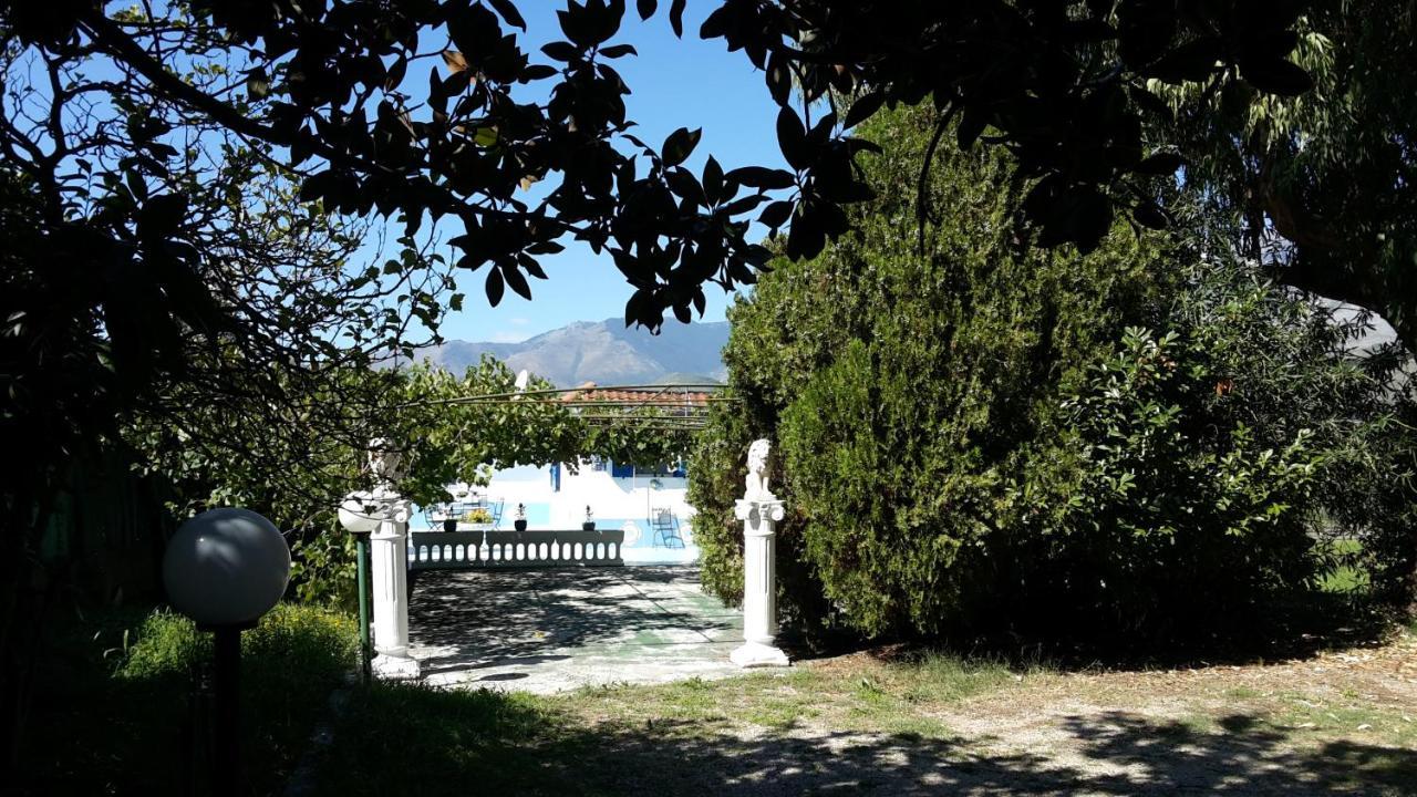 La Marina Gardens Beach Scauri  Exterior foto